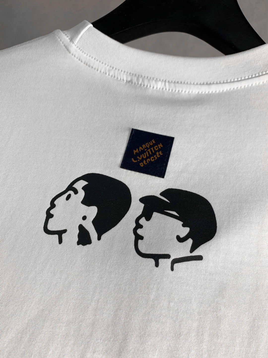 New simple print t-shirt